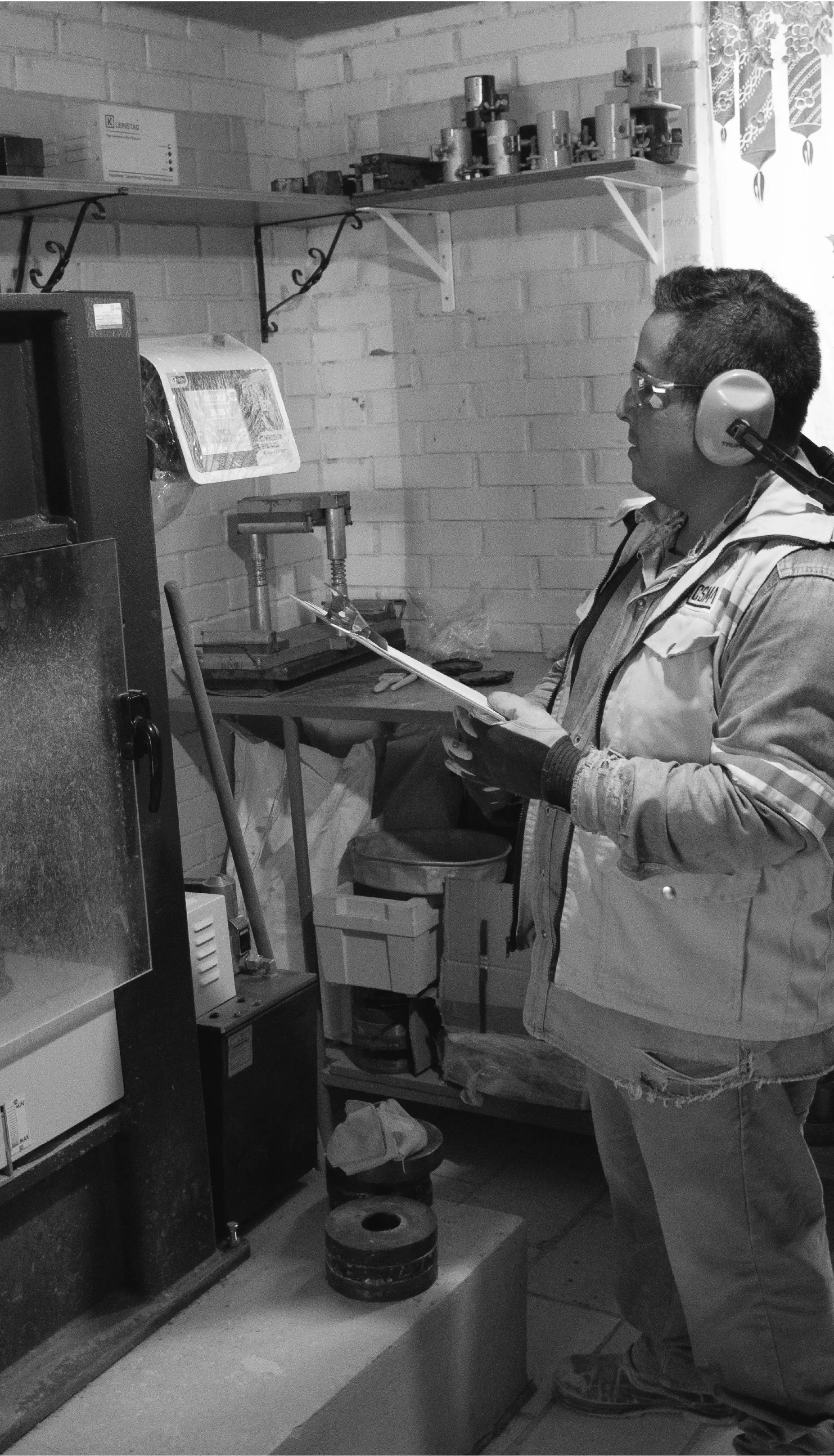 Misión y Visión LACSMA - Ensayo de materiales